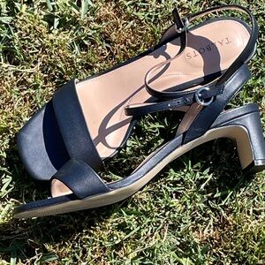 Talbots Dark Navy Leather Sandals size 9M